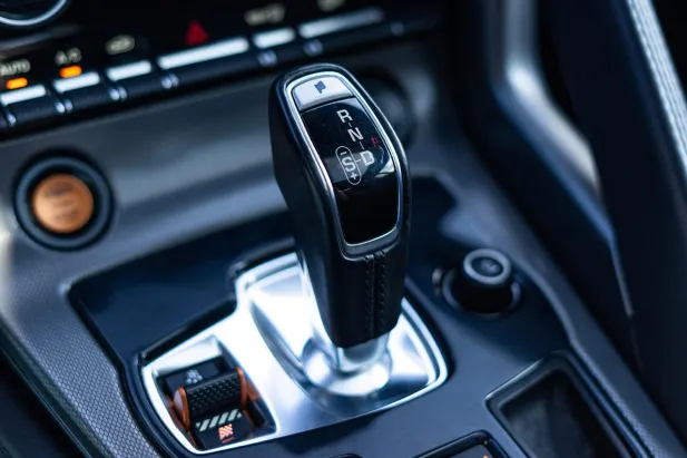 Cazino Rosy Bingo Cazinou Aplicație Android/iOS